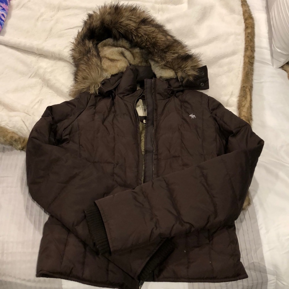 Abercrombie NWO tags brown coat with faux fur